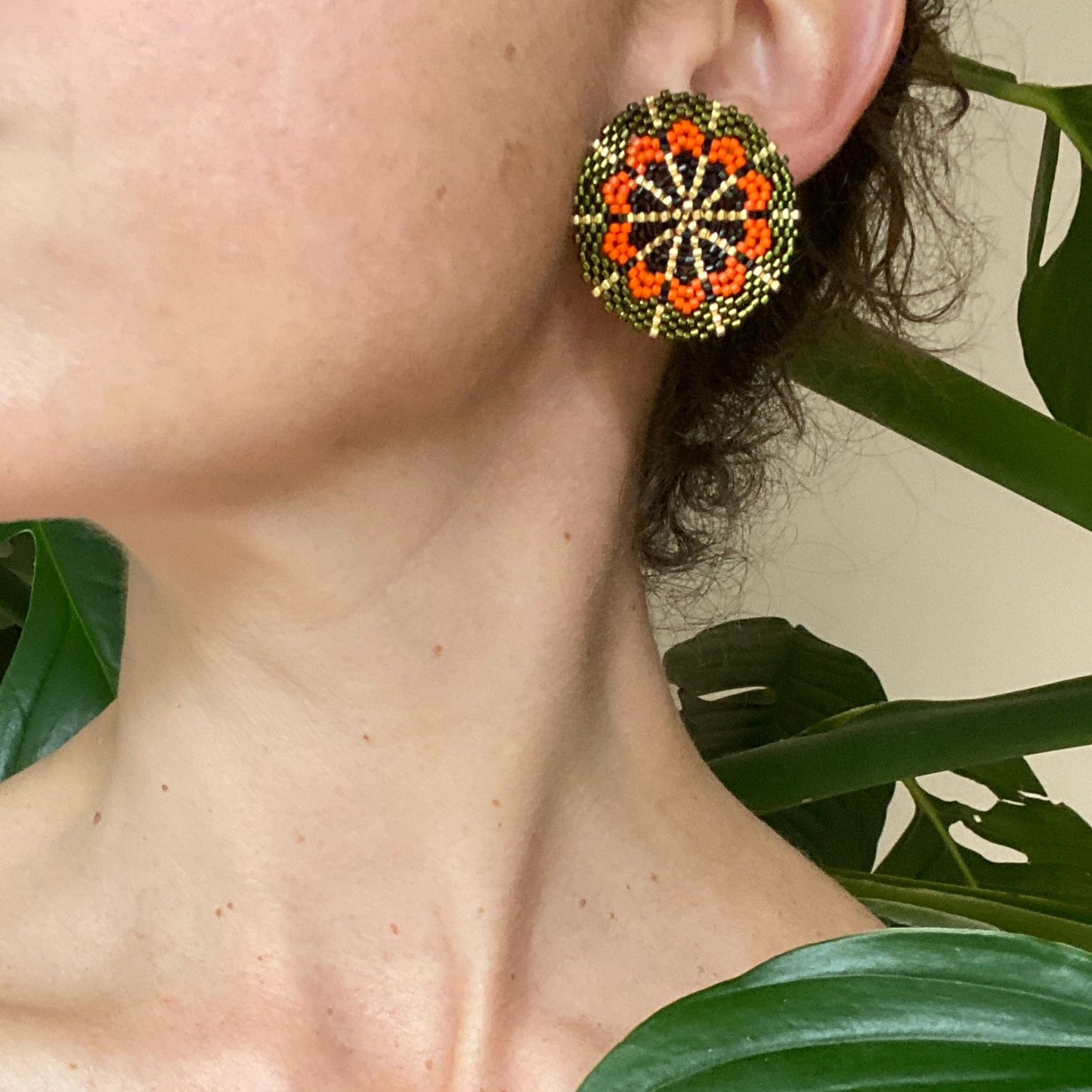 Aretes Juno Cempasúchitl Verde