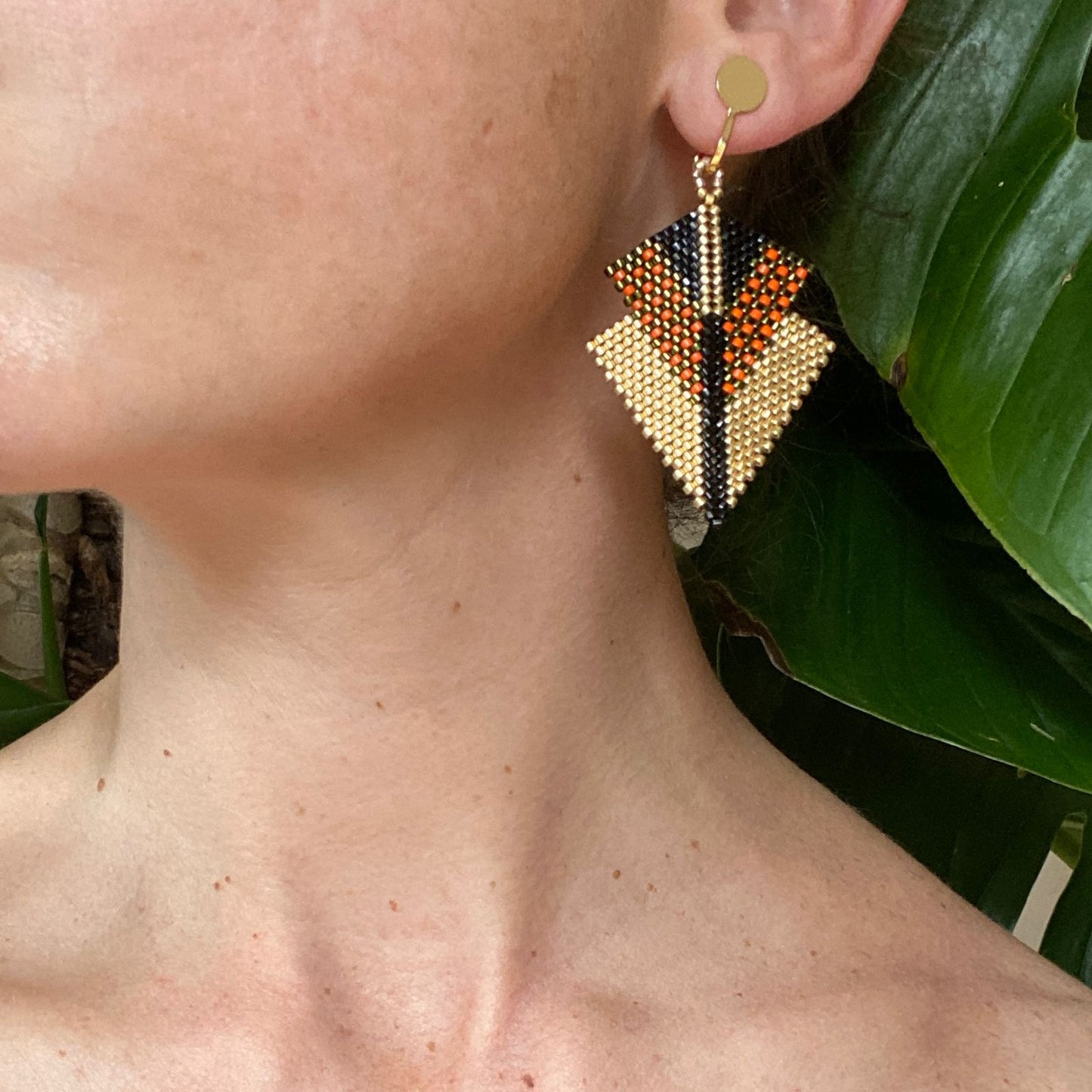 Aretes Centauri Verde, Dorado y Naranja