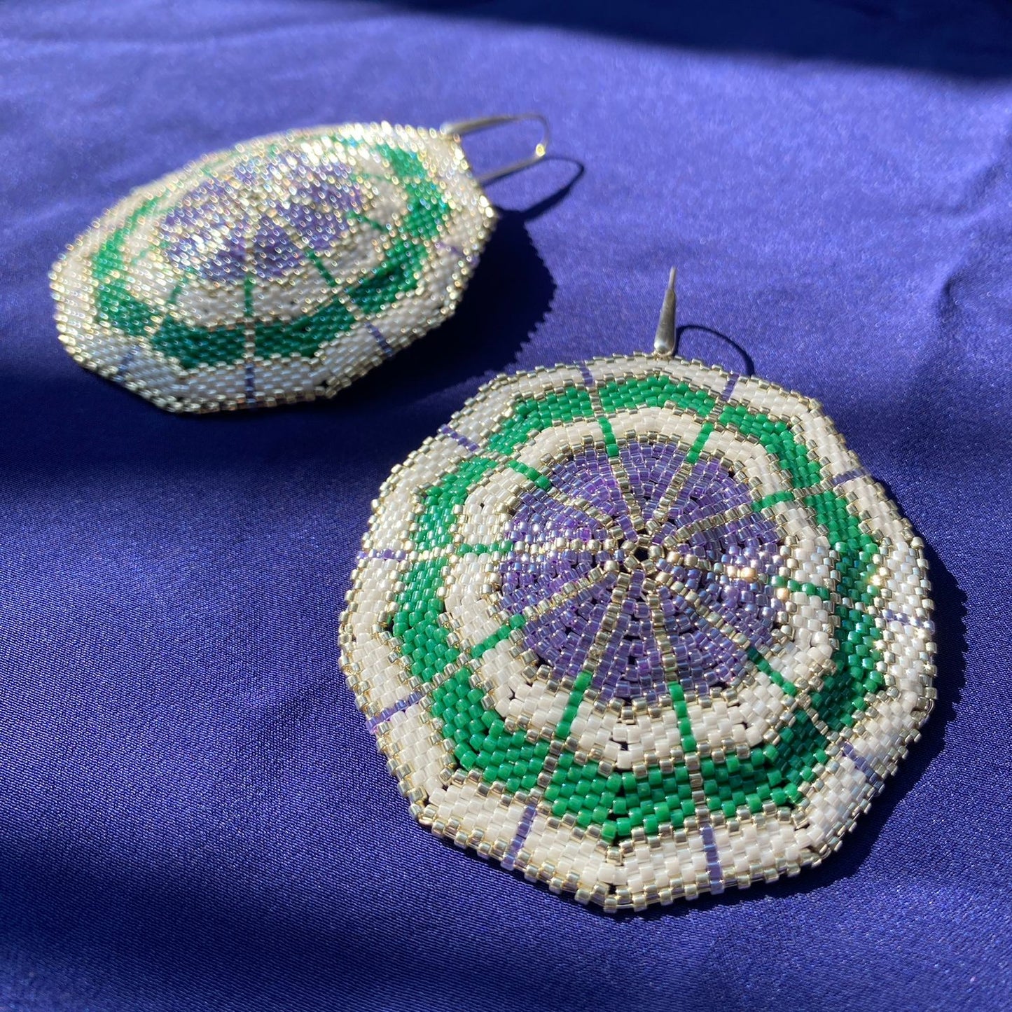 Aretes Titán Blanco