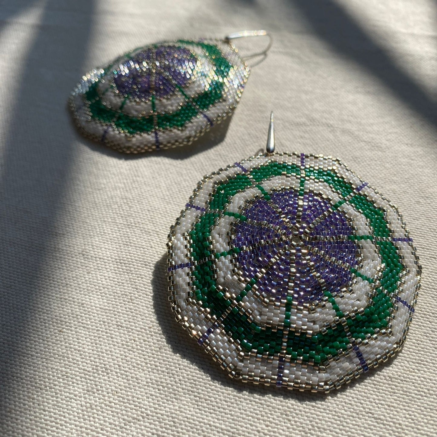 Aretes Titán Blanco