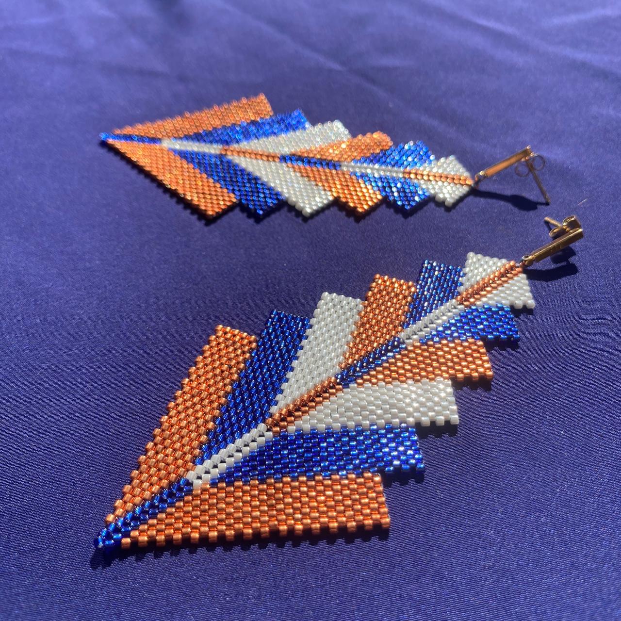 Aretes Prabhas Cobre y Azul