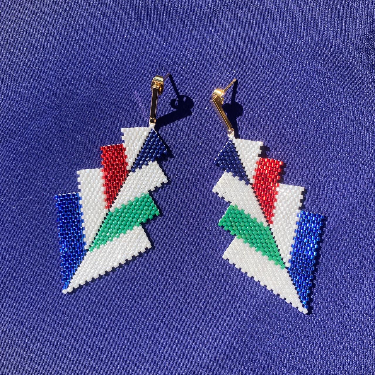 Aretes Rigel Blanco y Colores - Asimétrico