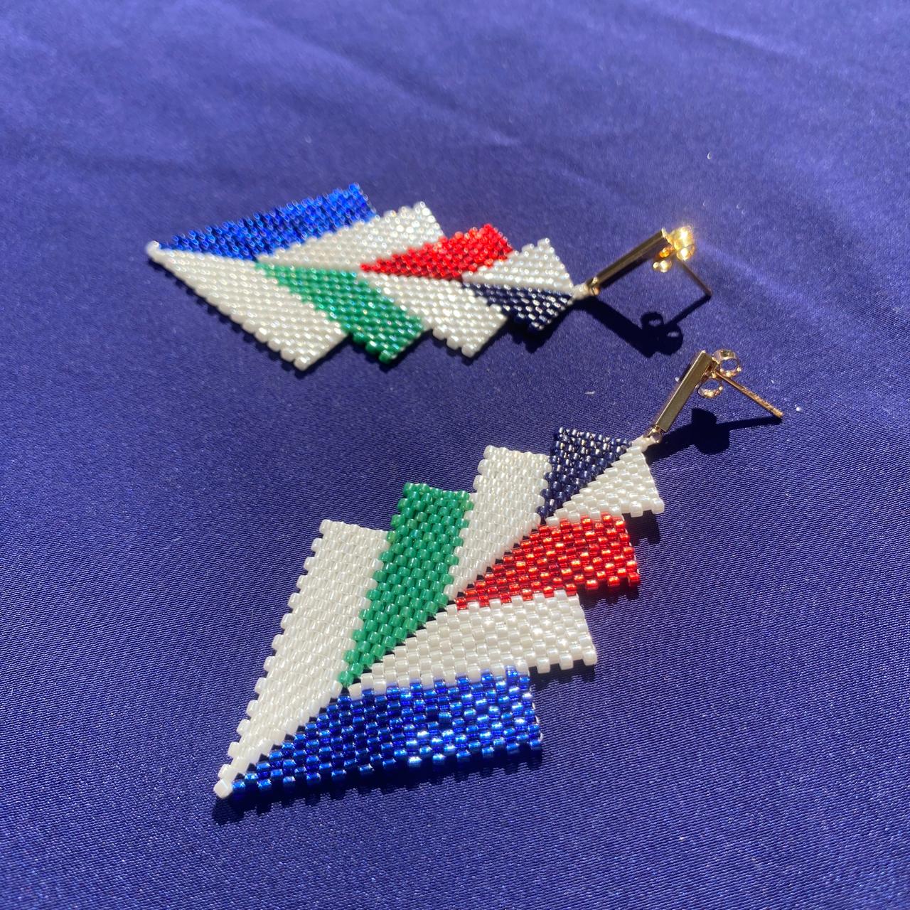 Aretes Rigel Blanco y Colores - Asimétrico