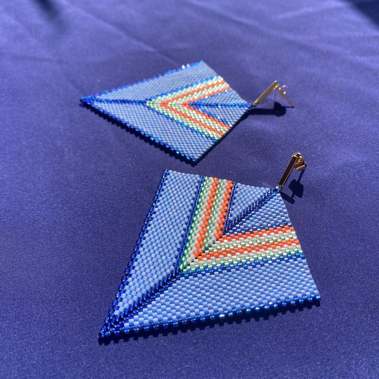 Aretes Penacho Azul Claro
