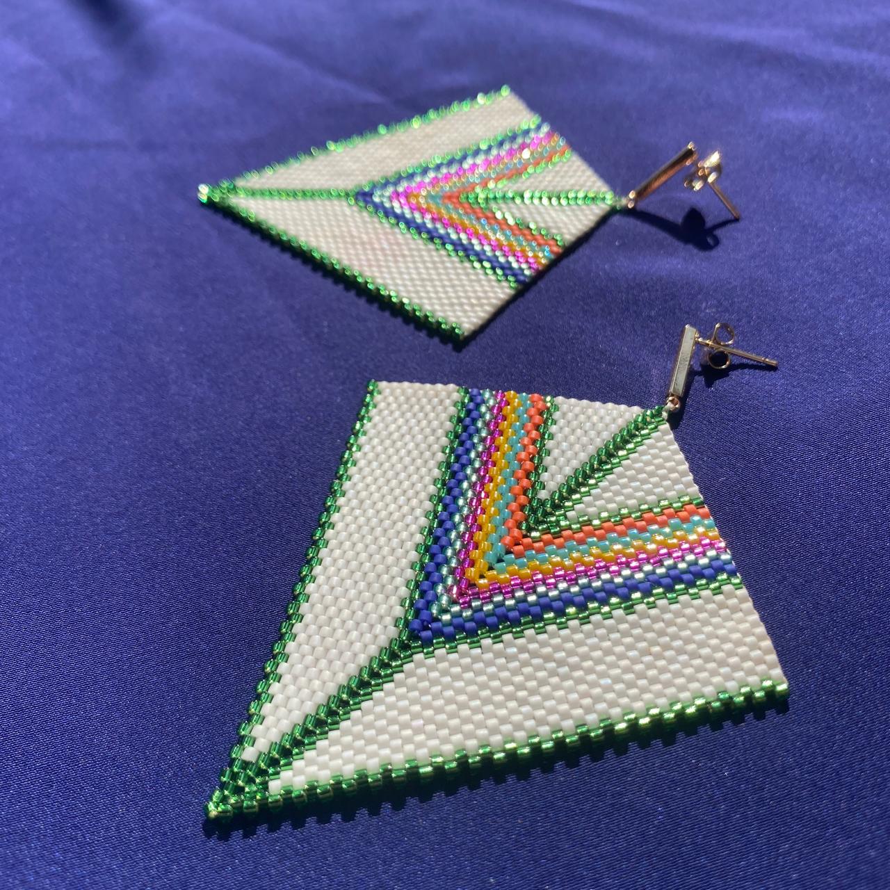 Aretes Penacho Blanco