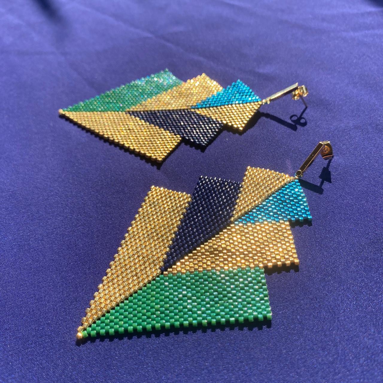 Aretes Cygni Pavo Real - Asimétrico