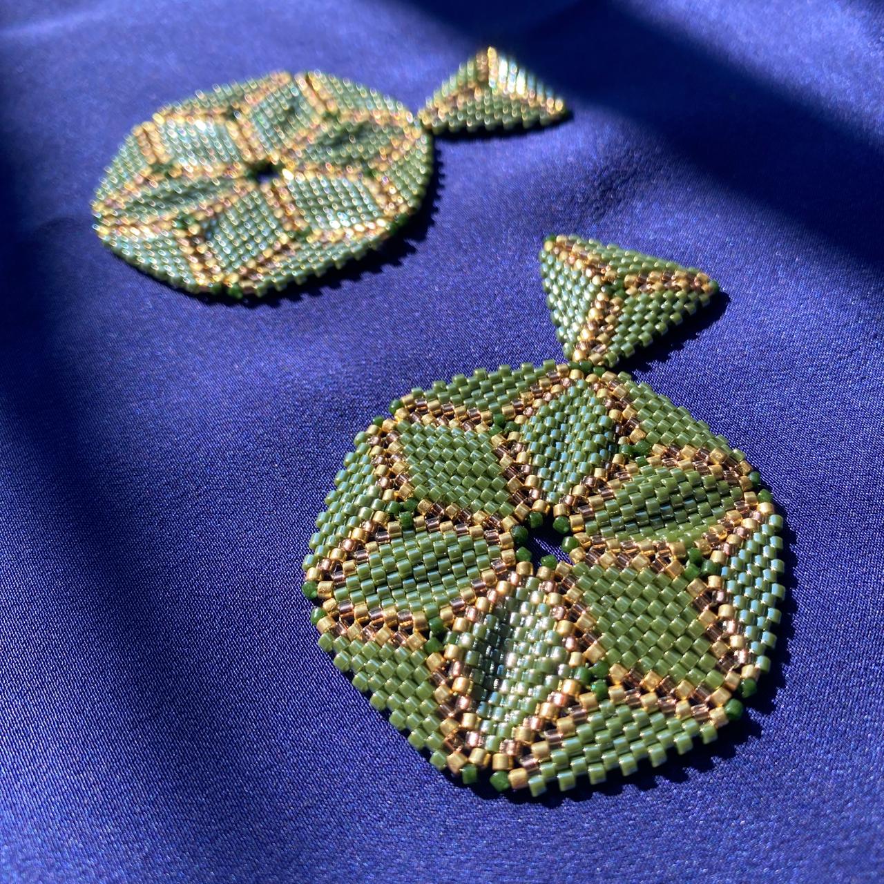 Aretes Altair II Verde Claro, Dorado y Cobre