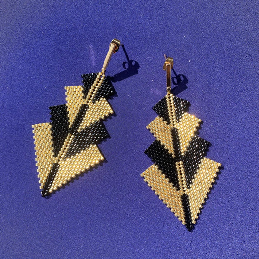 Aretes Rigel Dorado y Negro