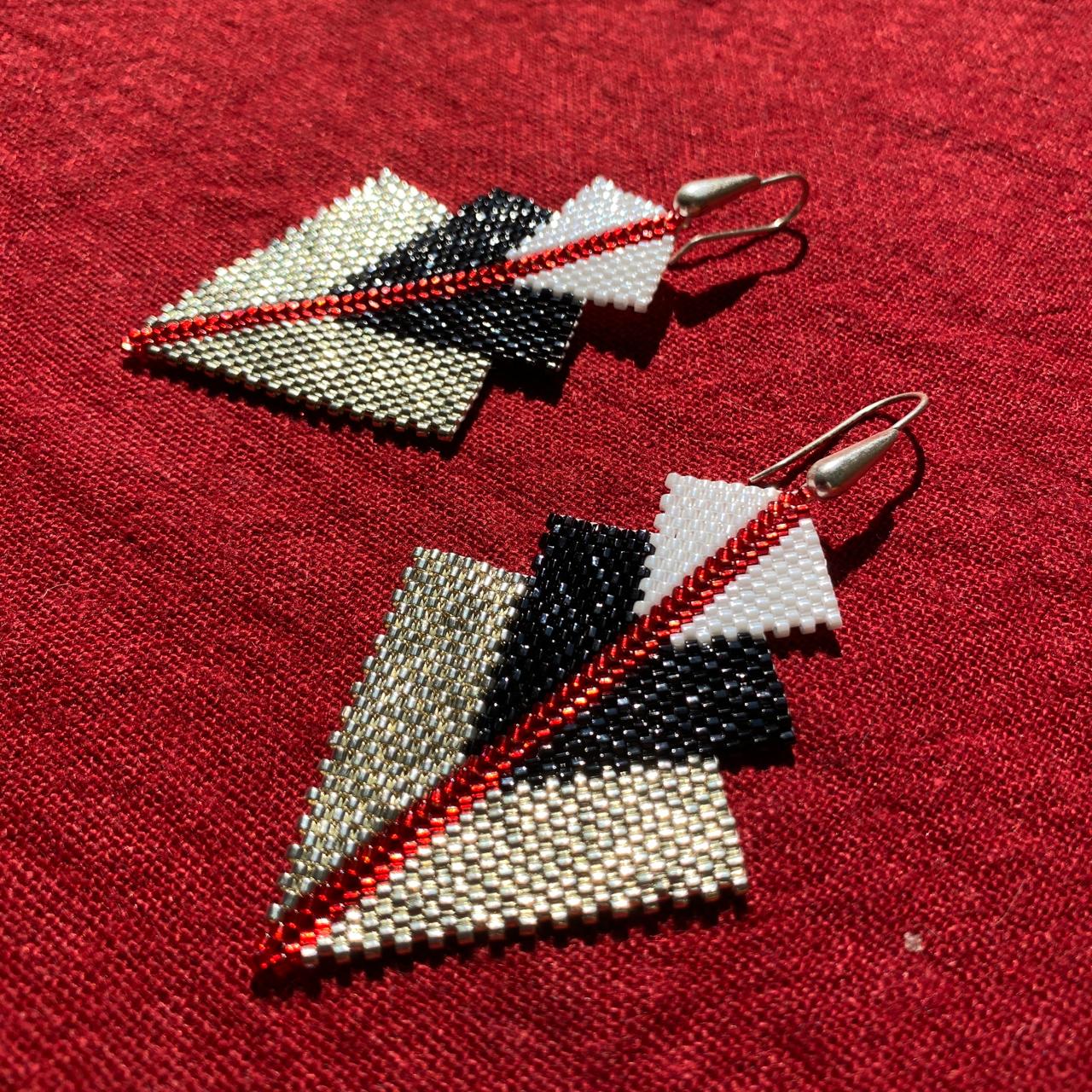 Aretes Danika Rojo y Plateado