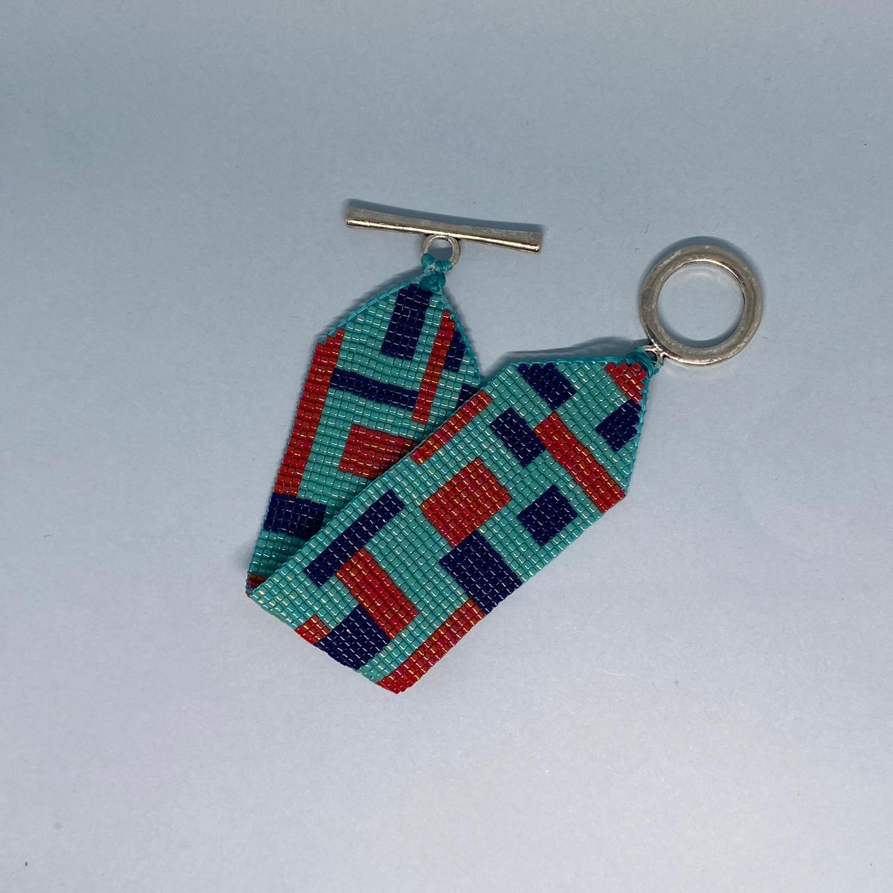 Conjunto Aretes Danika y Pulsera Azul Turquesa, Azul Marino y Rojo