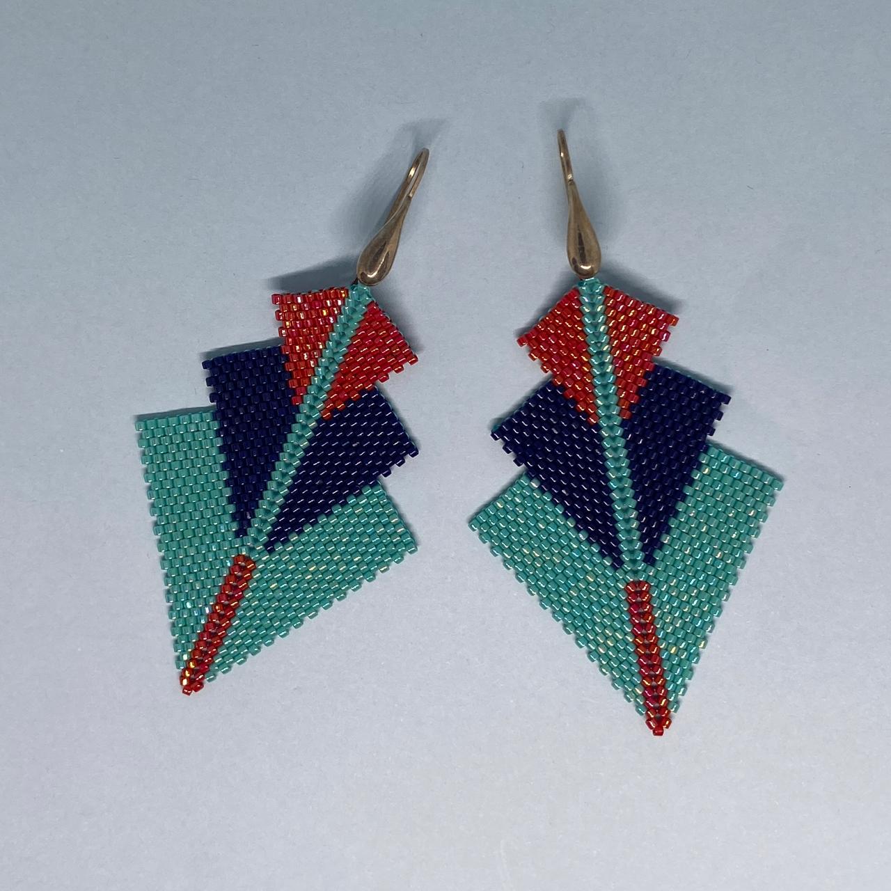 Conjunto Aretes Danika y Pulsera Azul Turquesa, Azul Marino y Rojo