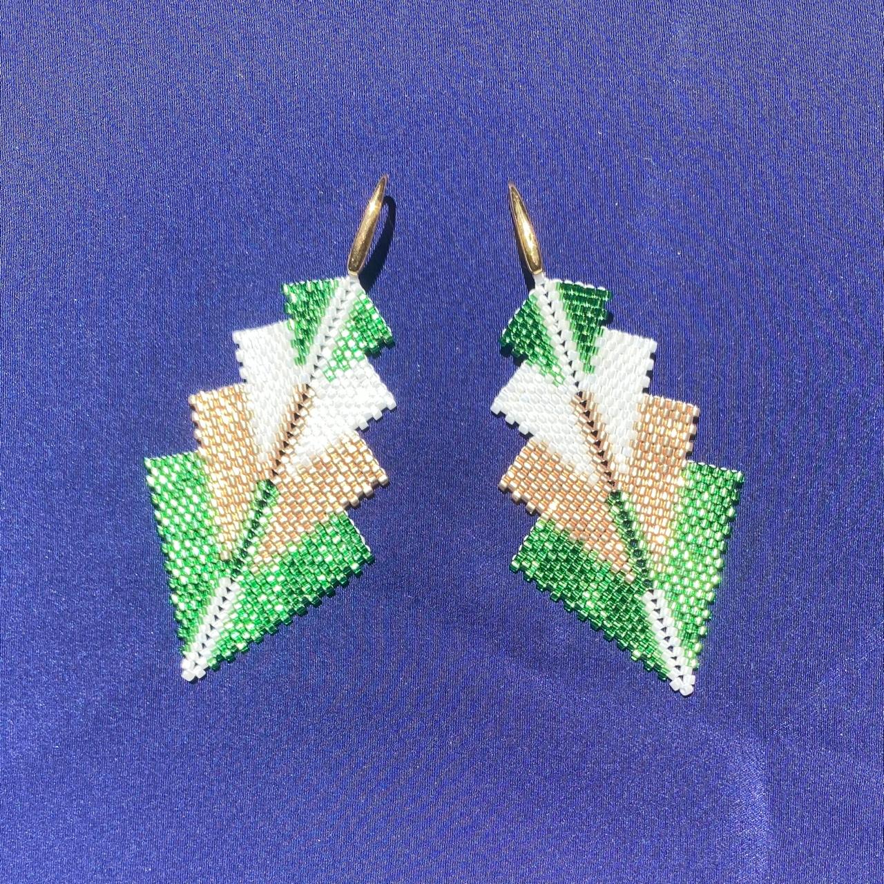 Aretes Rigel Verde Limón y Blanco