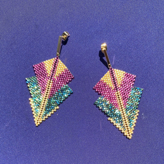 Aretes Centauri Verde Facetas, Morado y Dorado
