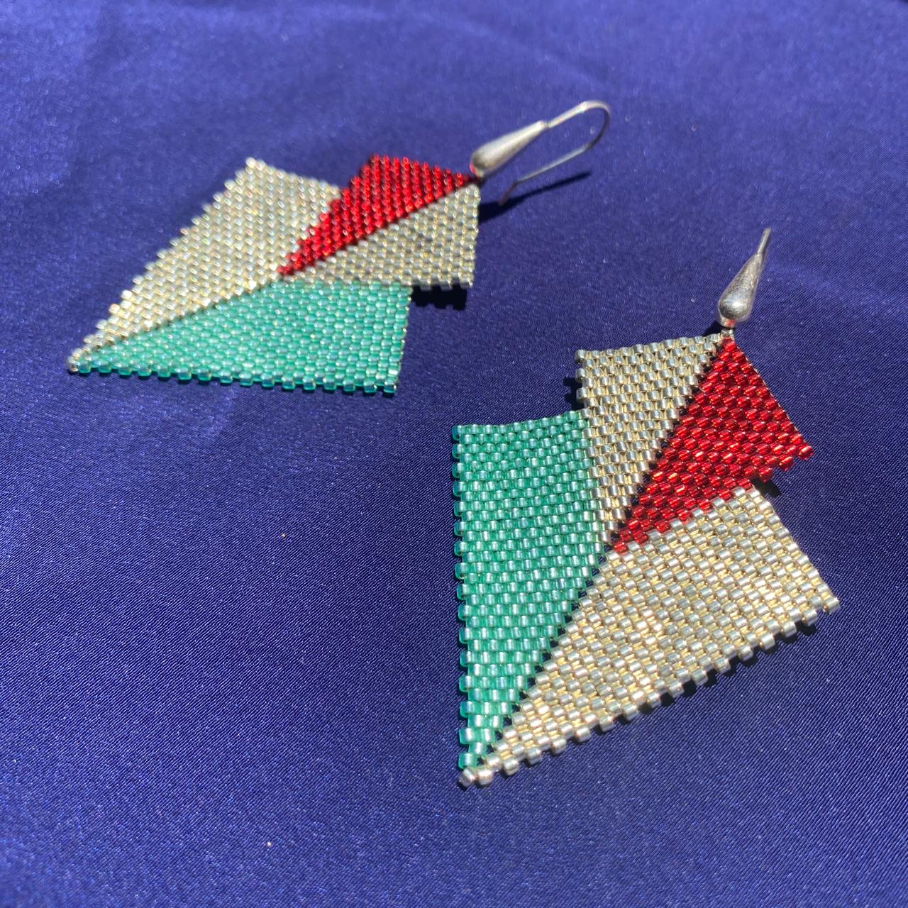 Aretes Atik Verde Agua y Plateado - Asimétrico