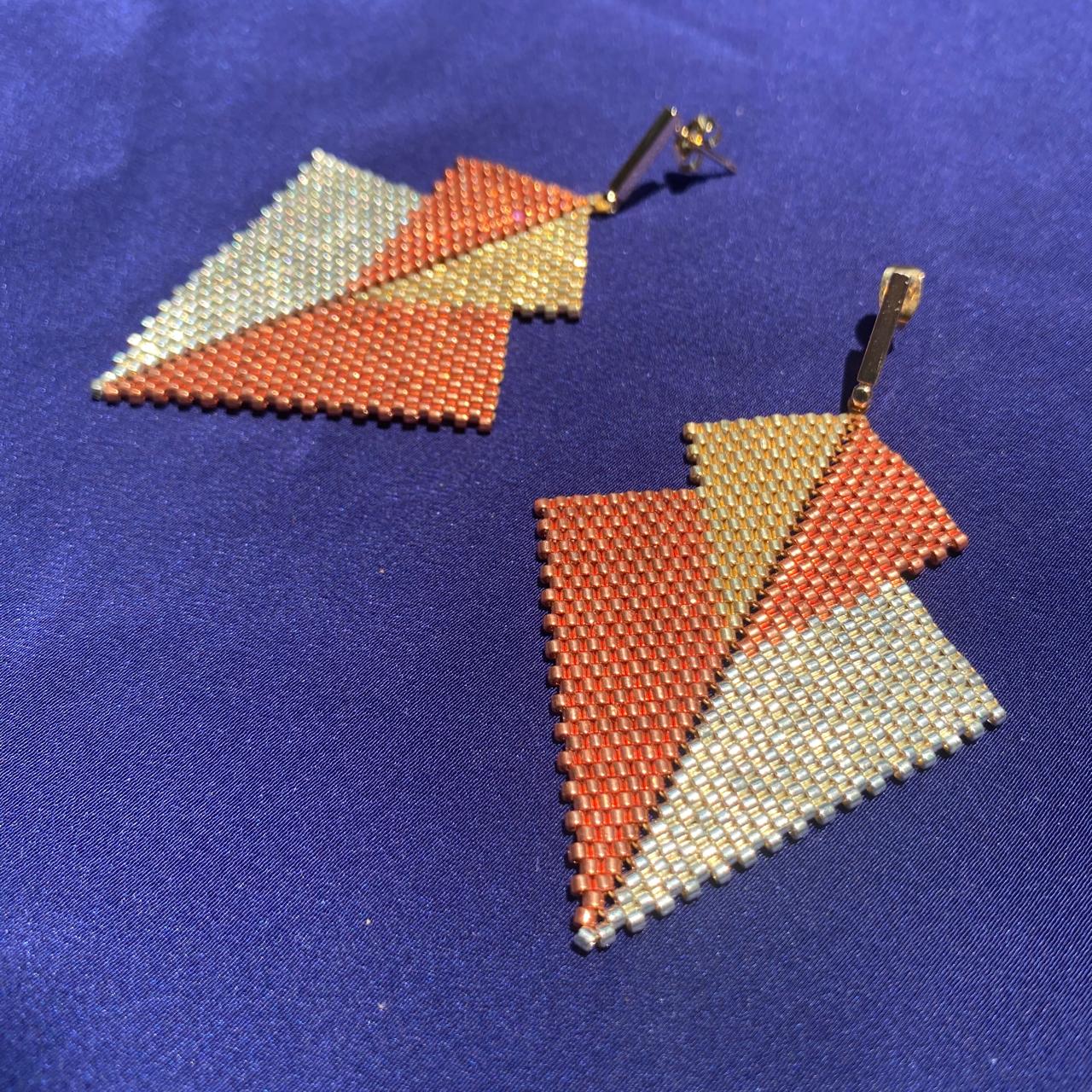 Aretes Atik Tres Oros Cobre - Asimétrico