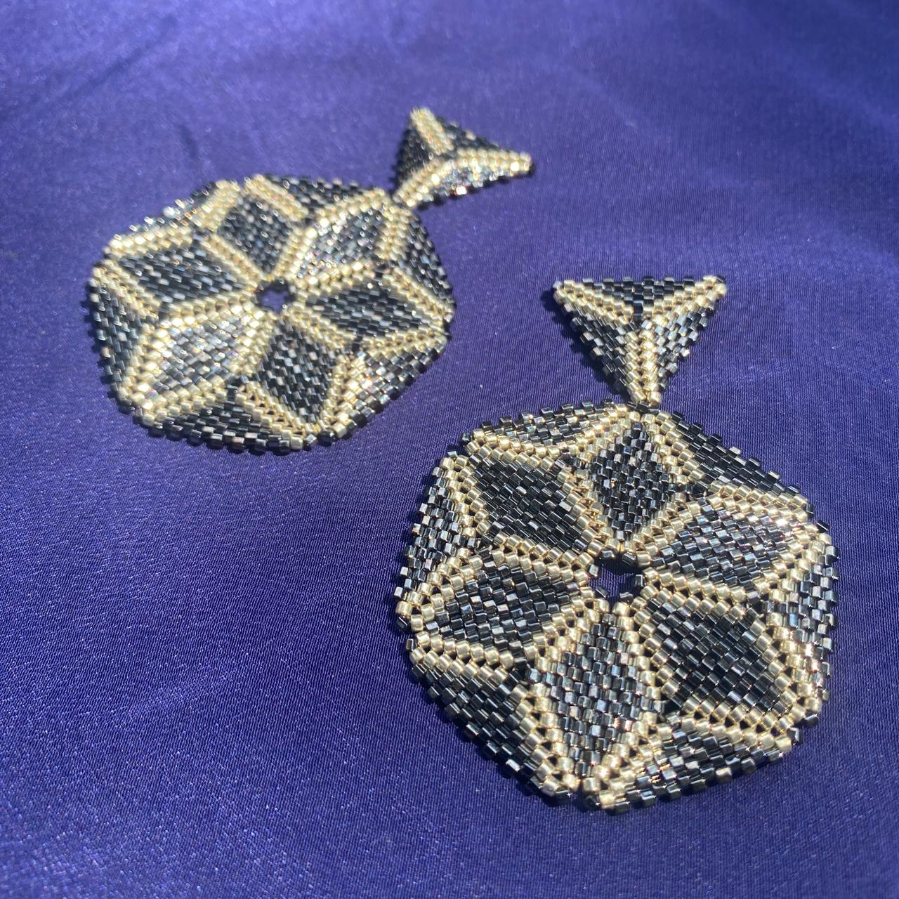 Aretes Altair II Gris Antracita y Plateado